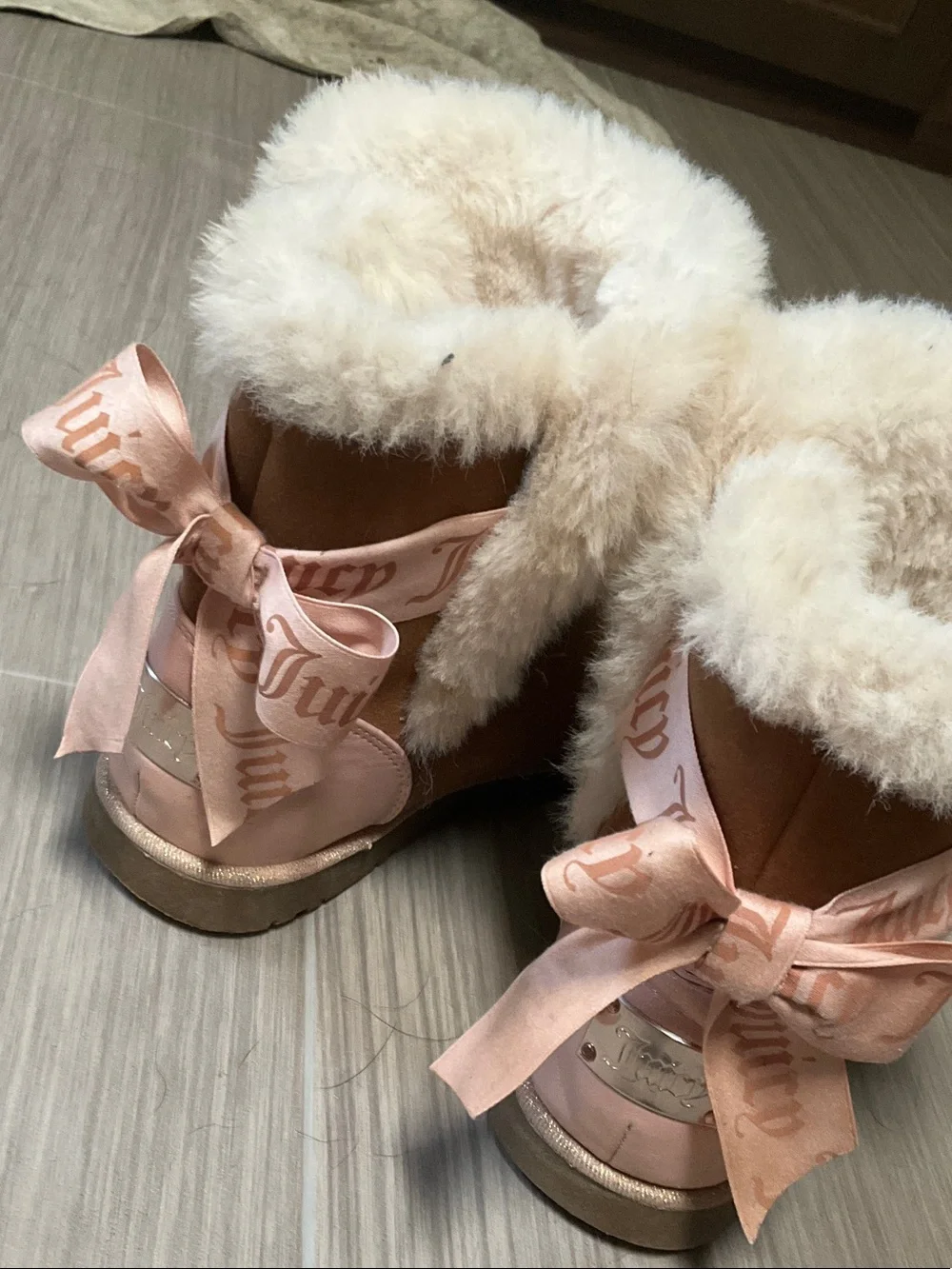 Juicy Couture Chestnut Boots with Cream Faux Fur and Pink Bow